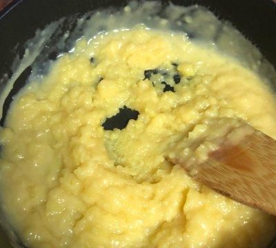 公认好吃到爆的流心奶黄月饼图9