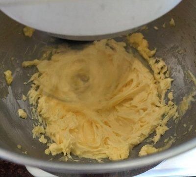 公认好吃到爆的流心奶黄月饼图16