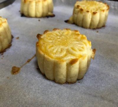 公认好吃到爆的流心奶黄月饼图22