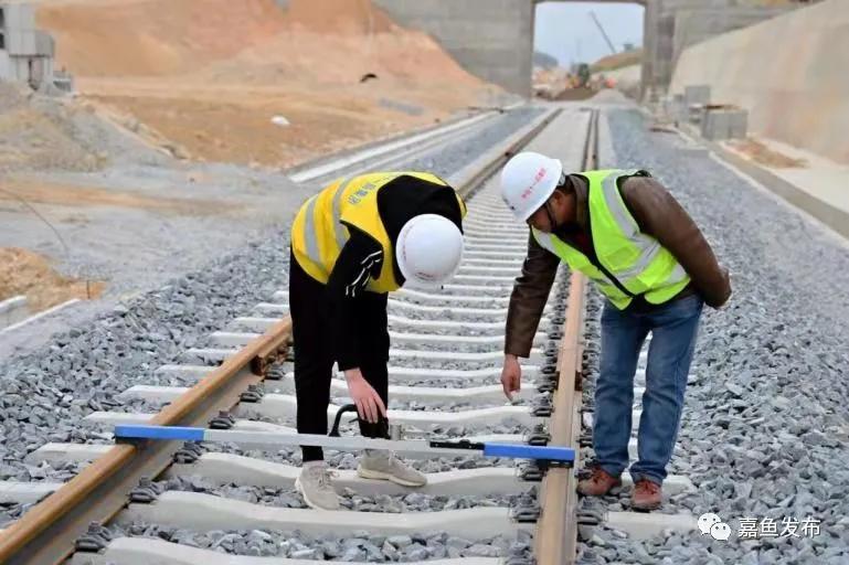 襄渝二线_襄渝二线_渝贵高铁二线线路图