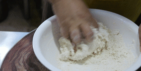 烙死面饼怎么和面擀时不缩图3