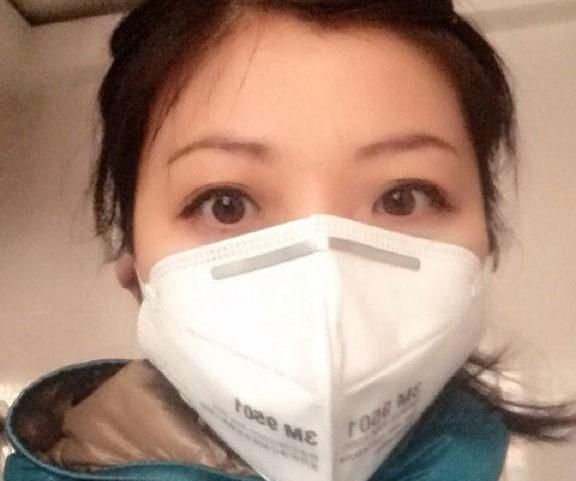 口罩有几种戴法(口罩正确戴法正面朝外还是朝内)图3