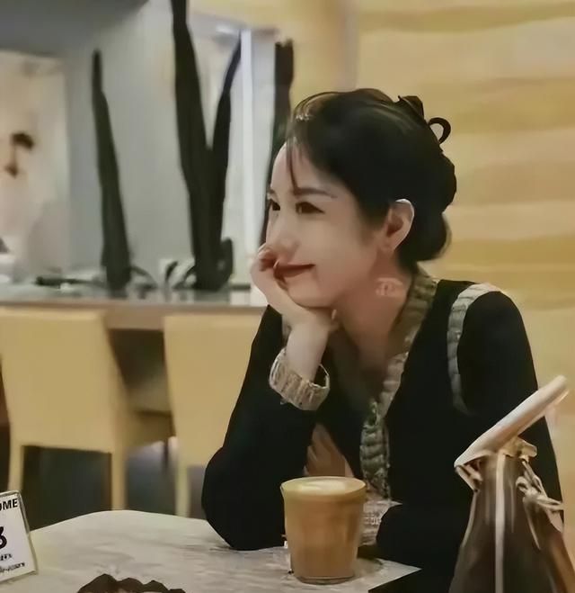 张姑娘和老板娘的瓜被炒了又炒都不冤 大尺度流出 令人咋舌