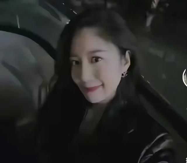 张姑娘和老板娘的瓜被炒了又炒都不冤，大尺度流出，令人咋舌图2