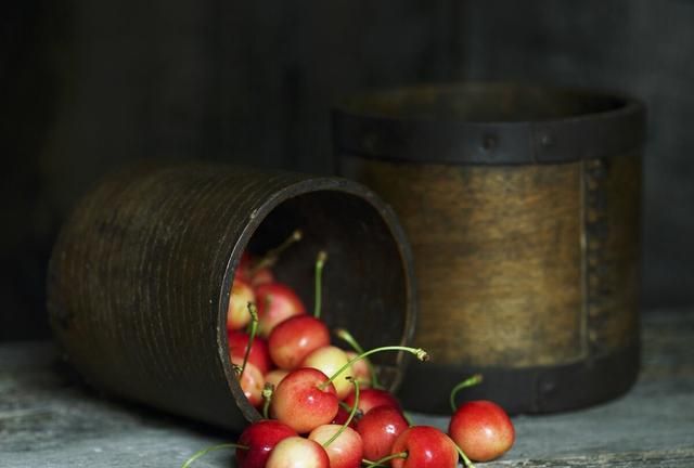 大樱桃泡酒需要去核吗?,樱桃泡酒樱桃发白图3