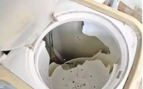 羽绒服洗衣机爆炸是什么原因(洗衣机洗防水面料羽绒服会爆炸么)图7