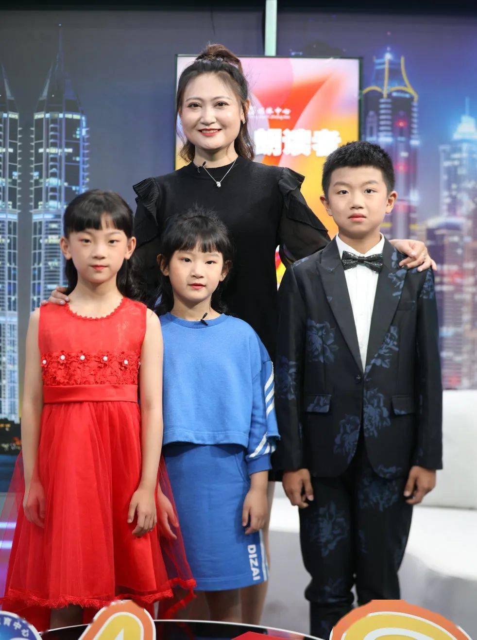 【小小朗读者】《我骄傲,我是中国人!》 【小小朗读者】《我骄傲,我是中国人!》