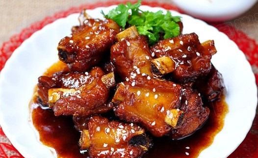 糖醋排骨的做法 糖醋排骨的做法一勺糖两勺酱油