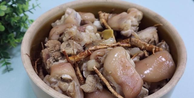 客家干蒸猪脚做法,客家蒸猪脚的做法图10