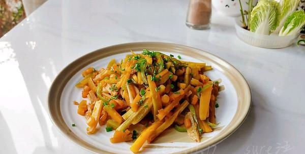 炒南瓜条的正宗做法 蒜香焗南瓜的正宗做法