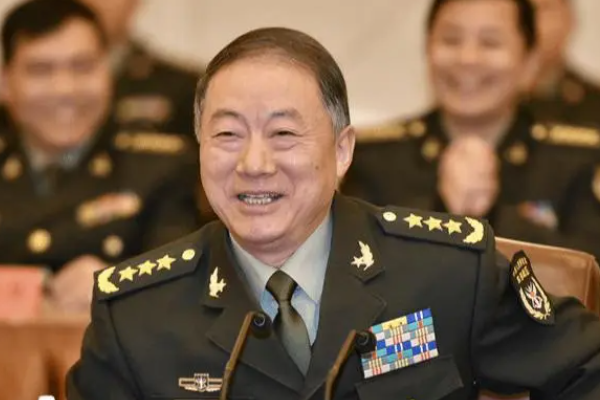 上将军衔相当于什么官