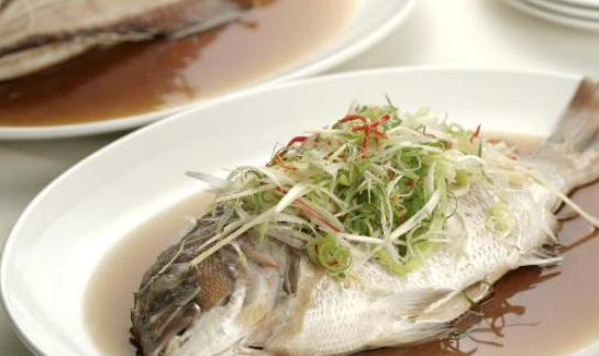 婆婆说这样做出来的鱼不腥更好吃