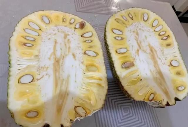 怎么简单地切掉半个菠萝蜜(今天我们来看看菠萝蜜怎样切)图4