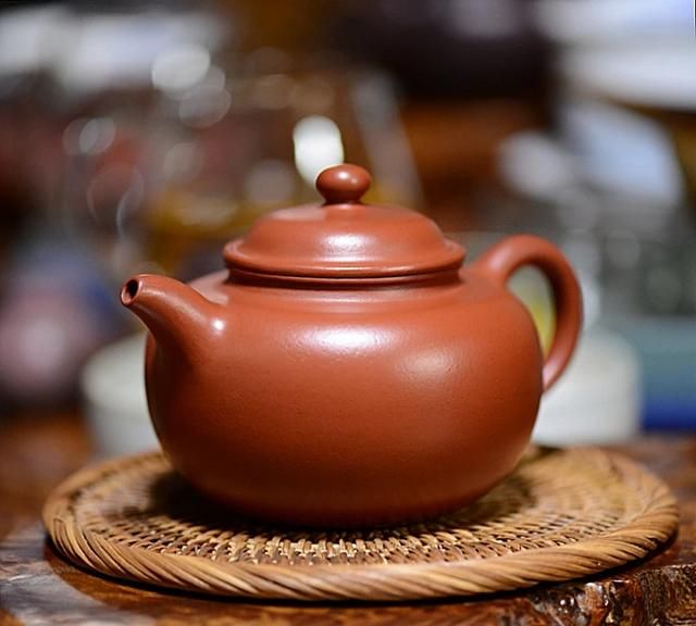顶级小煤窑朱泥紫砂壶特点