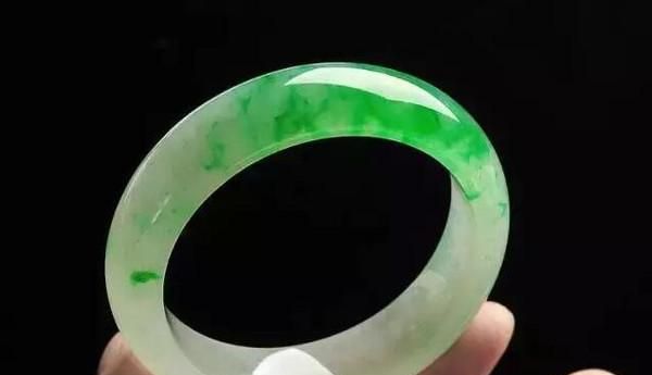 古人定情时都有哪些信物(古人的定情信物的现存文物)图16