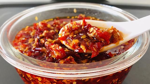 家庭自制辣椒酱的做法大全 自制剁辣椒拌饭拌面神器
