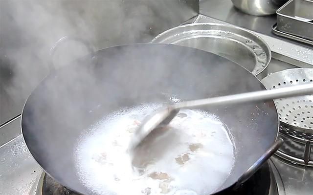 厨师长教你香辣猪蹄的正宗做法图6